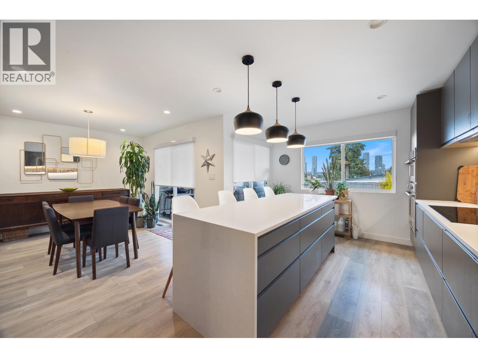 4931 Woodsworth Street, Burnaby, British Columbia  V5G 1S3 - Photo 14 - R3058034