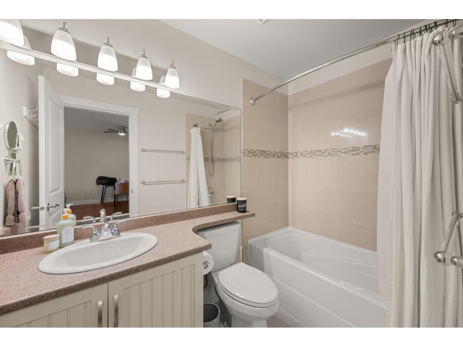 309 3192 Gladwin Road, Abbotsford, British Columbia  V2T 6M9 - Photo 23 - R3058067