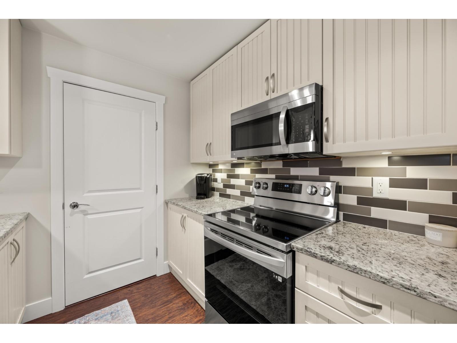 309 3192 Gladwin Road, Abbotsford, British Columbia  V2T 6M9 - Photo 17 - R3058067