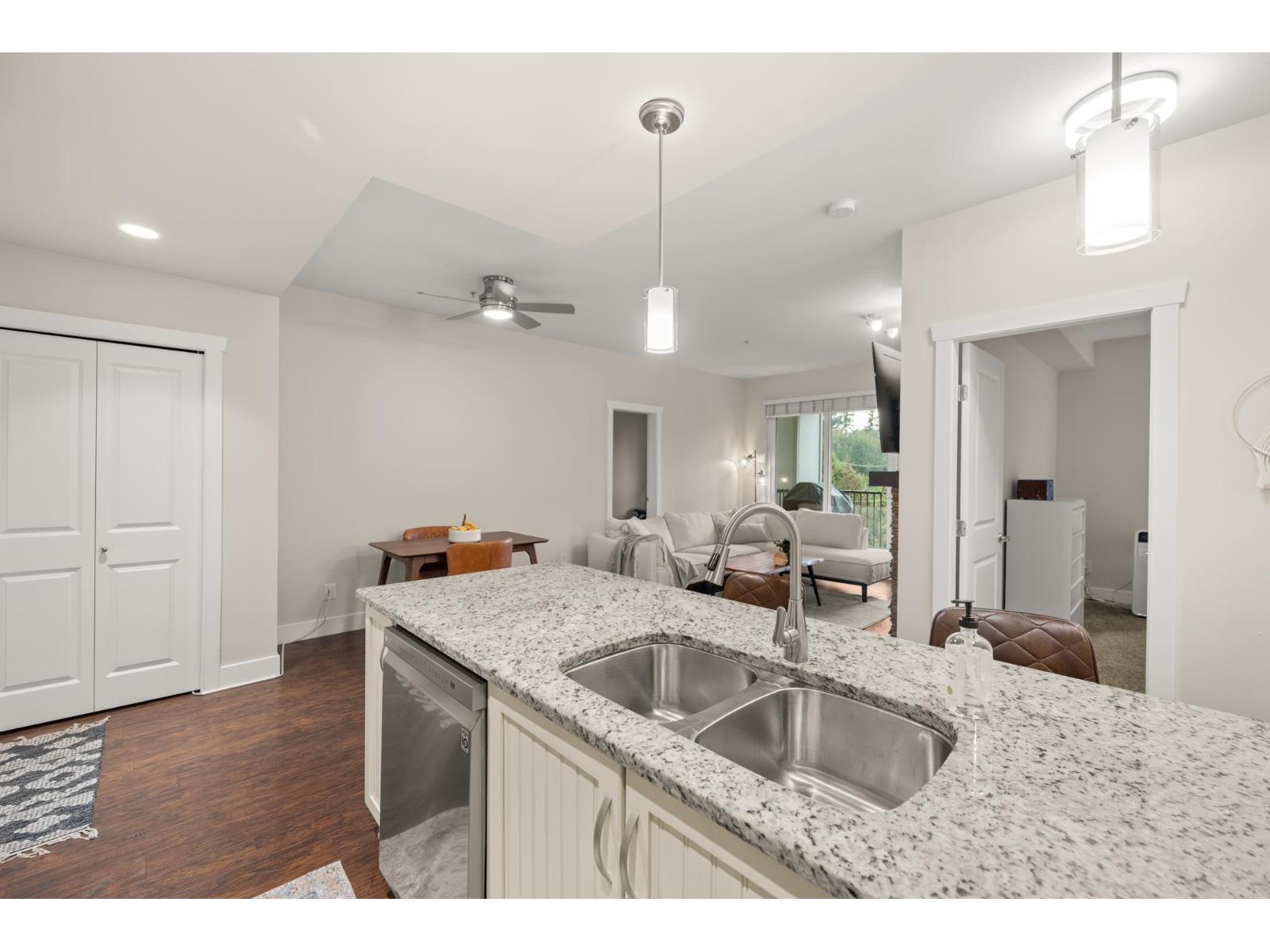 309 3192 Gladwin Road, Abbotsford, British Columbia  V2T 6M9 - Photo 18 - R3058067