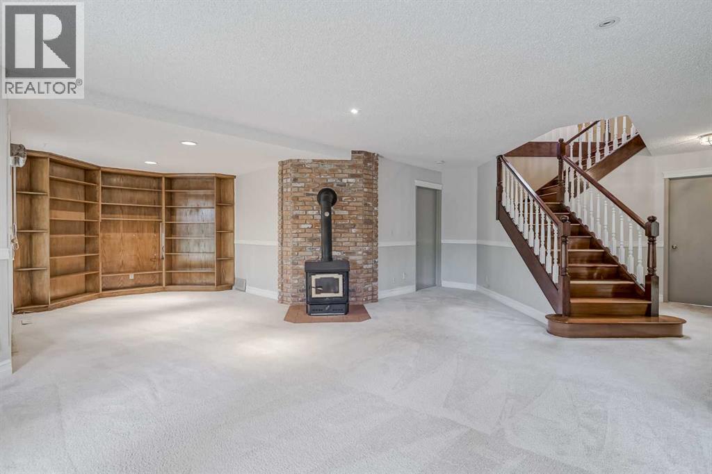 119 Hawkview Manor Place Nw, Calgary, Alberta  T3G 2Z4 - Photo 29 - A2263155