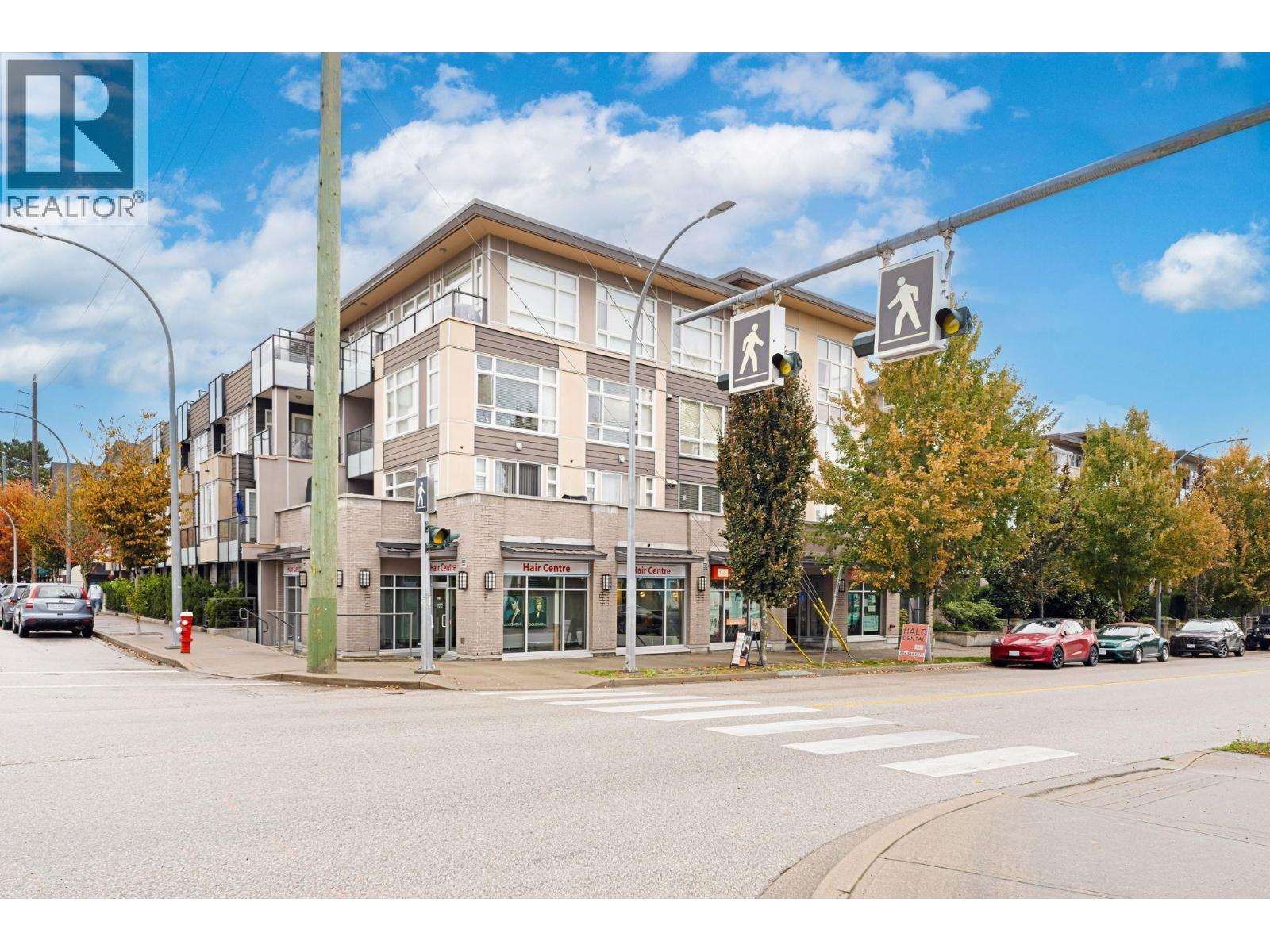 213 85 Eighth Avenue, New Westminster, British Columbia  V3L 0E9 - Photo 2 - R3057872