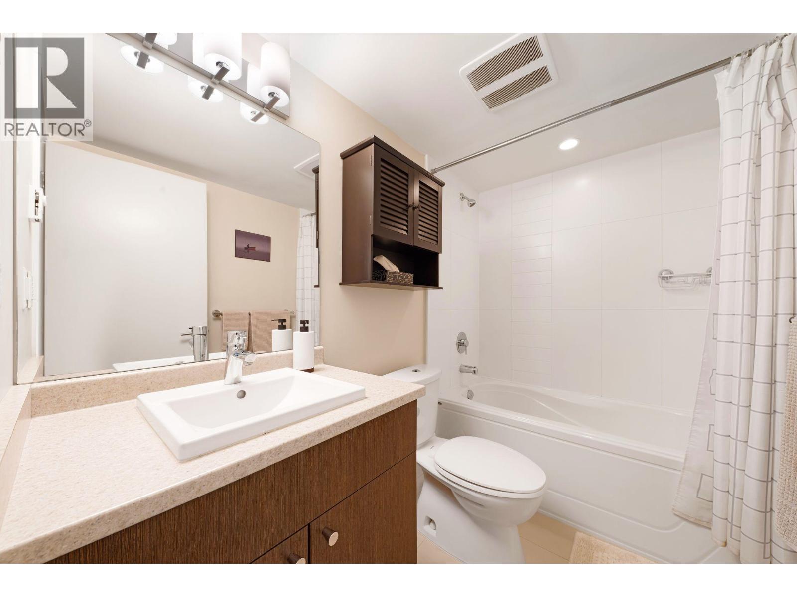 213 85 Eighth Avenue, New Westminster, British Columbia  V3L 0E9 - Photo 21 - R3057872