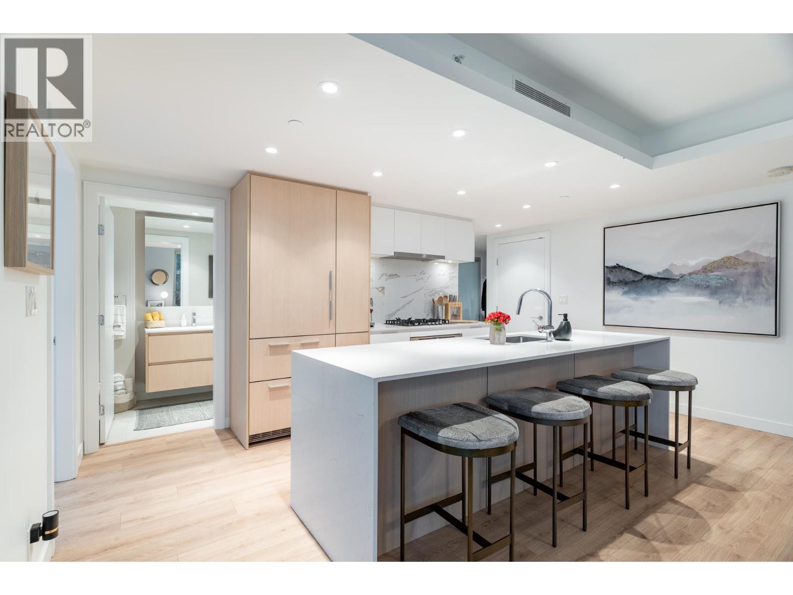 706 1500 Fern Street, North Vancouver, British Columbia  V7J 0E6 - Photo 12 - R3058073