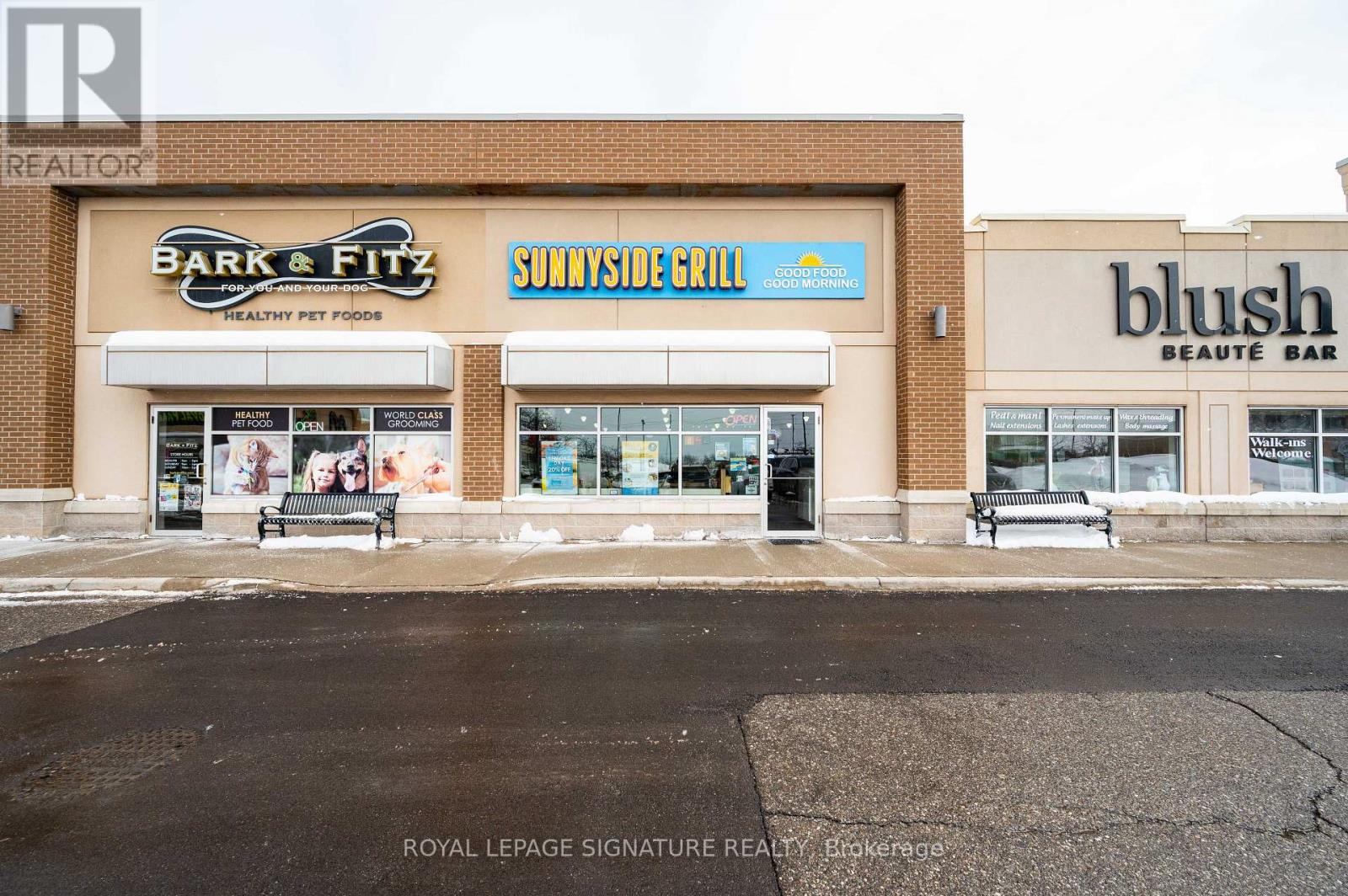 D3 - 2501 PRINCE MICHAEL DRIVE, Oakville, Ontario