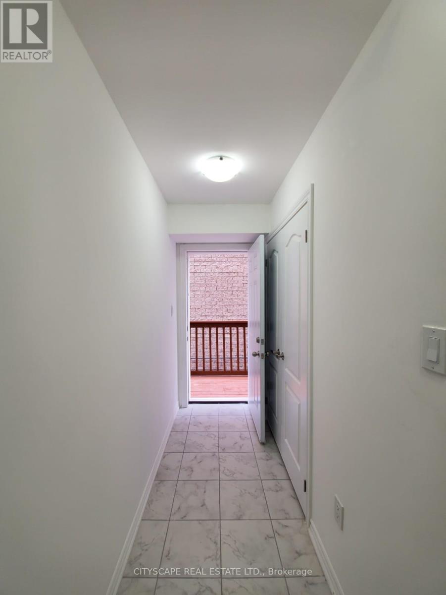 Bsmt - 501 Queen Mary Drive, Brampton, Ontario  L7A 4Y1 - Photo 2 - W12461287