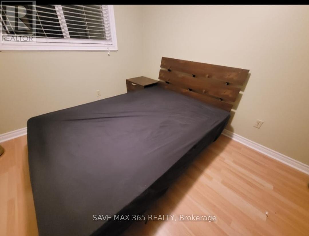 19 Morley Crescent, Brampton, Ontario  L6S 3K8 - Photo 9 - W12461290