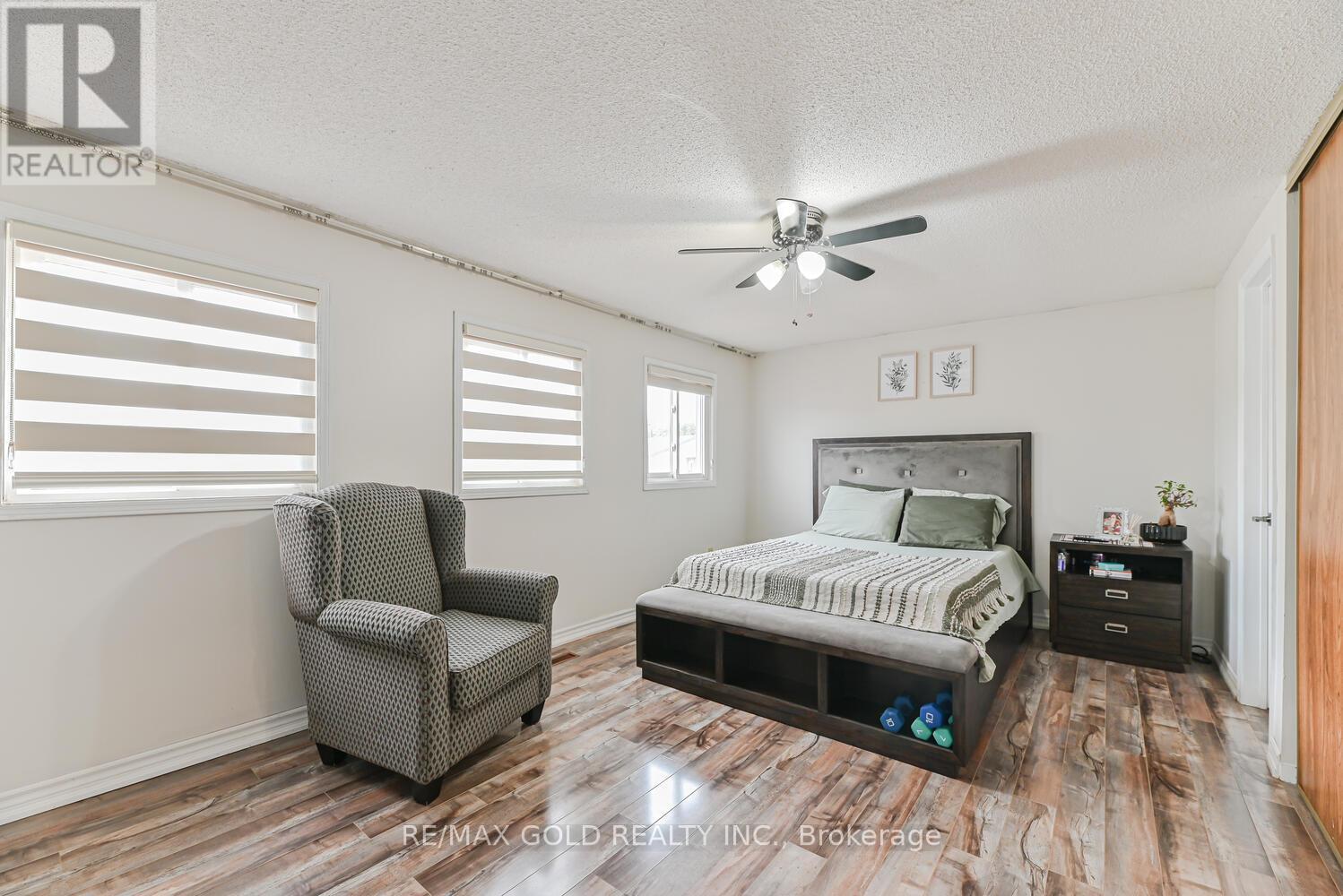 22 Niagara Place, Brampton (Westgate), Ontario  L6S 4Z1 - Photo 26 - W12461291