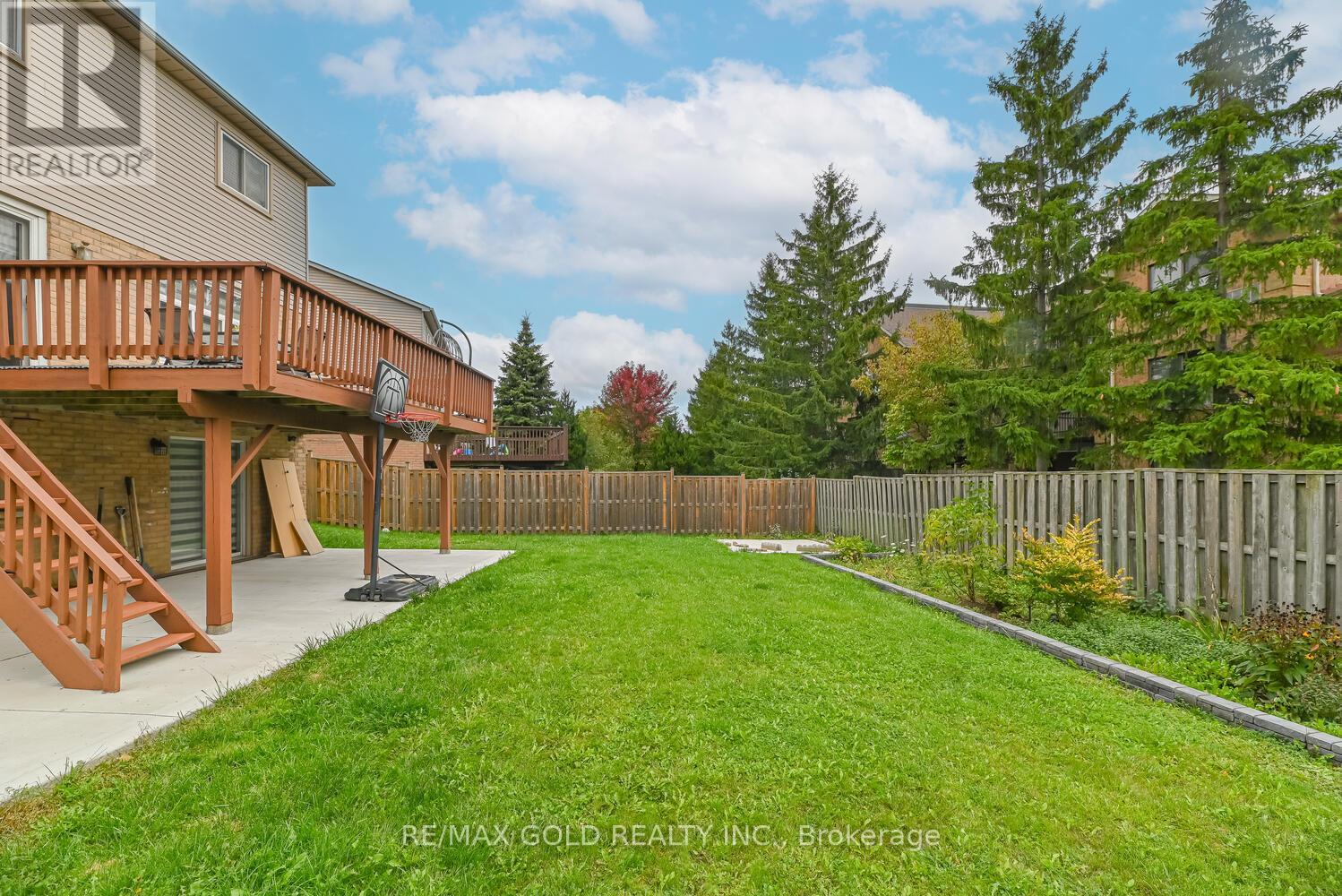 22 Niagara Place, Brampton (Westgate), Ontario  L6S 4Z1 - Photo 41 - W12461291