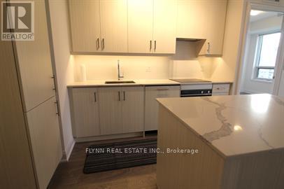 2001 - 36 Elm Drive, Mississauga, Ontario  L5B 0N3 - Photo 1 - W12461311