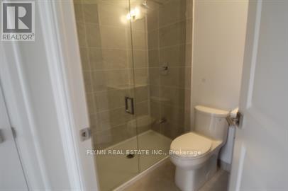 2001 - 36 Elm Drive, Mississauga, Ontario  L5B 0N3 - Photo 12 - W12461311