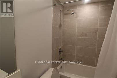 2001 - 36 Elm Drive, Mississauga, Ontario  L5B 0N3 - Photo 9 - W12461311