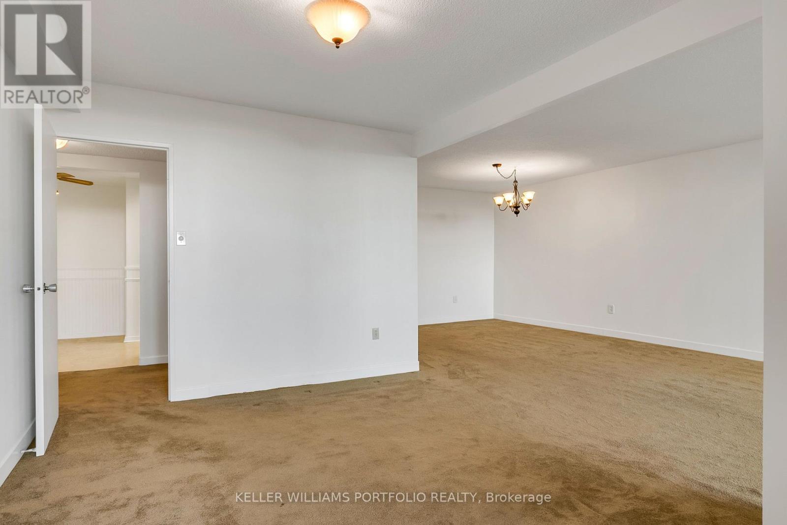 710 - 820 Burnhamthorpe Road, Toronto (Markland Wood), Ontario  M9C 4W2 - Photo 18 - W12461332