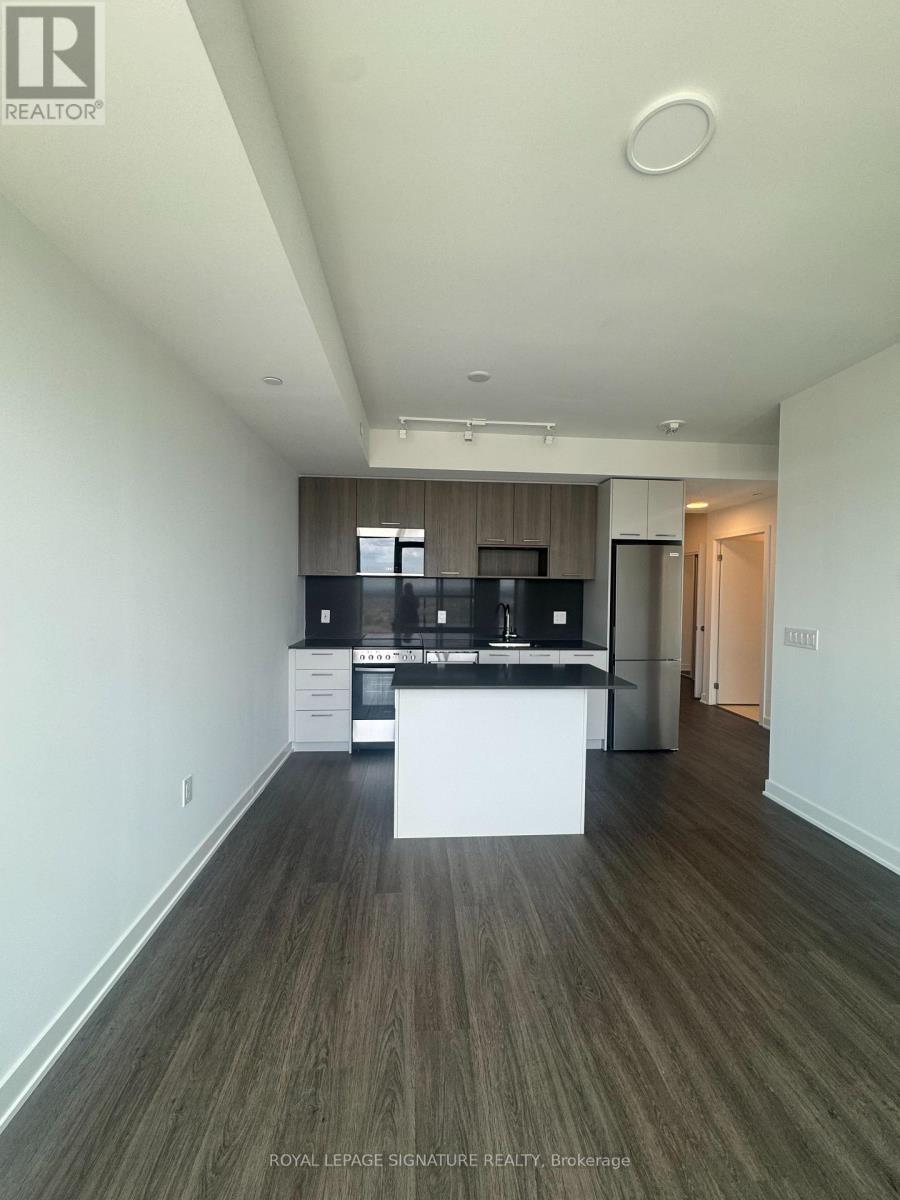 1012 - 40 Lagerfeld Drive, Brampton, Ontario  L7A 5L5 - Photo 3 - W12461337