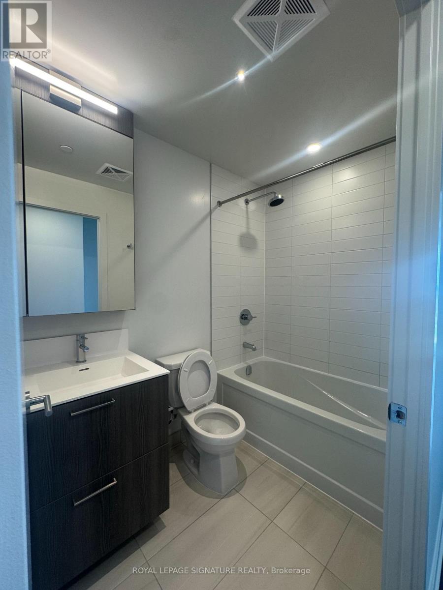 1012 - 40 Lagerfeld Drive, Brampton, Ontario  L7A 5L5 - Photo 7 - W12461337
