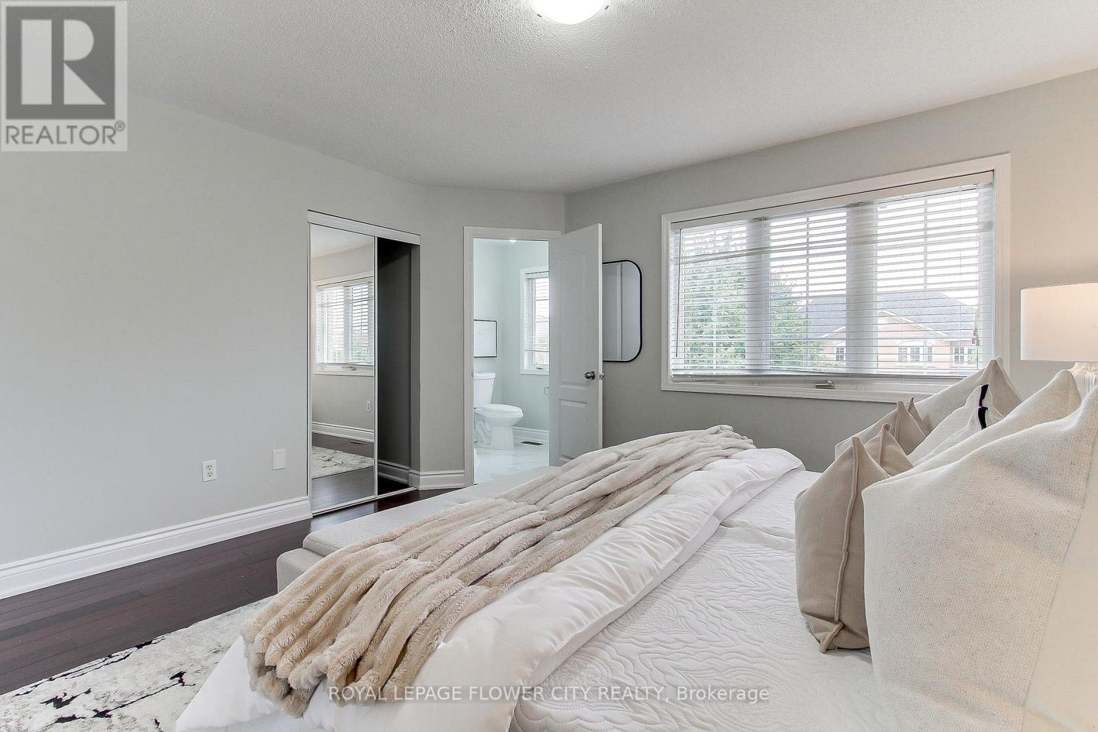 6 Studebaker Trail, Brampton (Fletcher's Meadow), Ontario  L7A 3A2 - Photo 44 - W12461345
