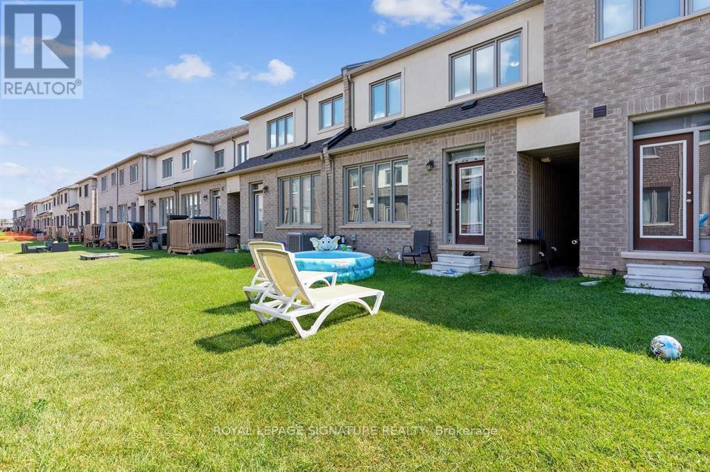 433 Izumi Gate, Milton, Ontario  L9T 2X5 - Photo 15 - W12461346