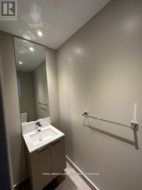 601 - 3900 Confederation Parkway, Mississauga, Ontario  L5B 0M3 - Photo 20 - W12461352