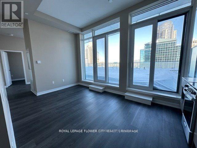 601 - 3900 Confederation Parkway, Mississauga, Ontario  L5B 0M3 - Photo 5 - W12461352