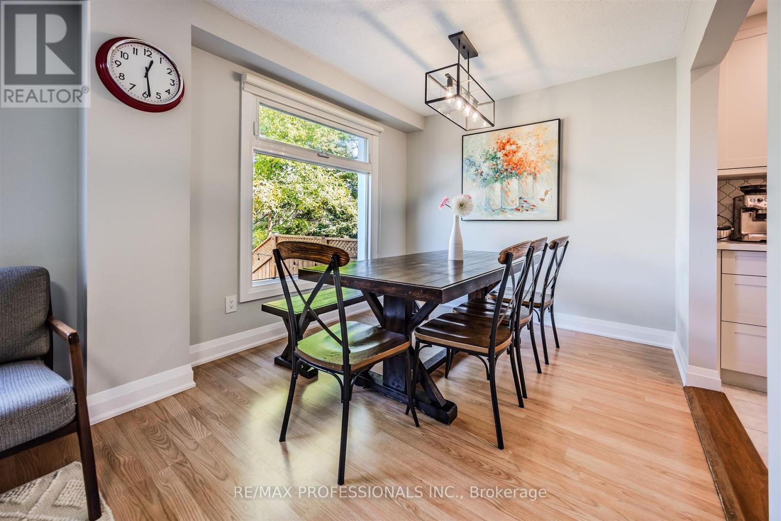 1063 Raintree Lane, Mississauga (Lorne Park), Ontario  L5H 4A1 - Photo 12 - W12461389