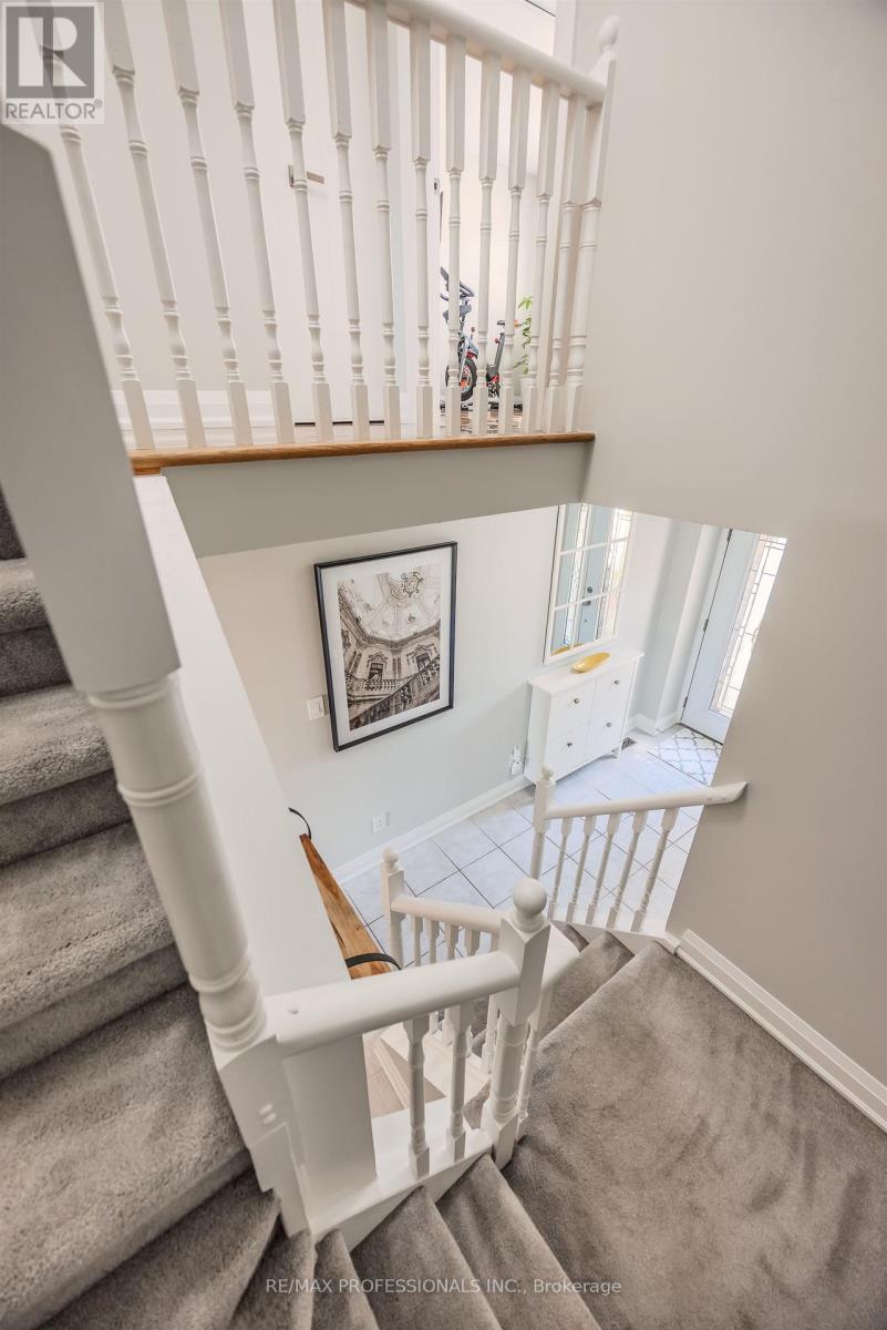 1063 Raintree Lane, Mississauga (Lorne Park), Ontario  L5H 4A1 - Photo 21 - W12461389