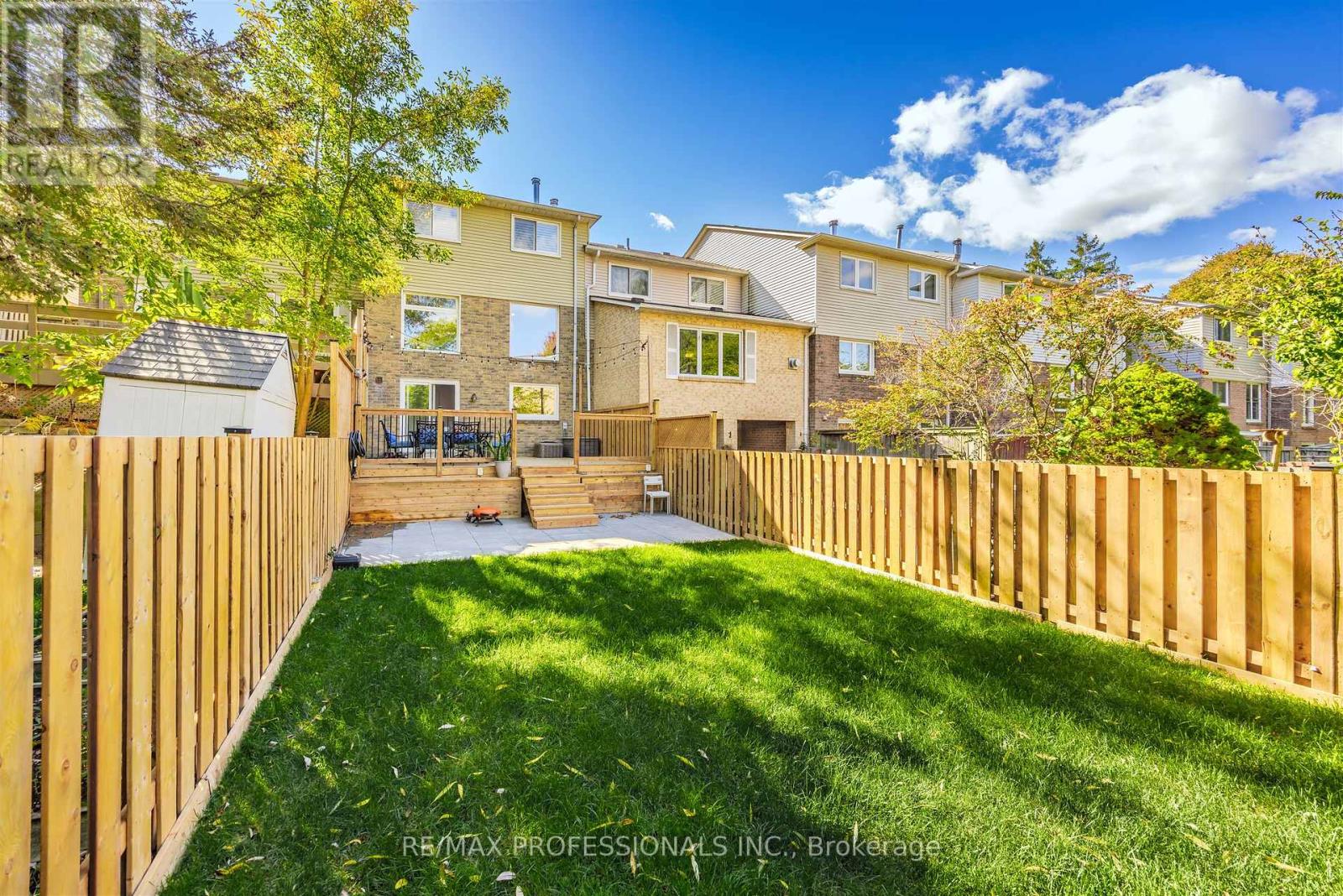 1063 Raintree Lane, Mississauga (Lorne Park), Ontario  L5H 4A1 - Photo 43 - W12461389