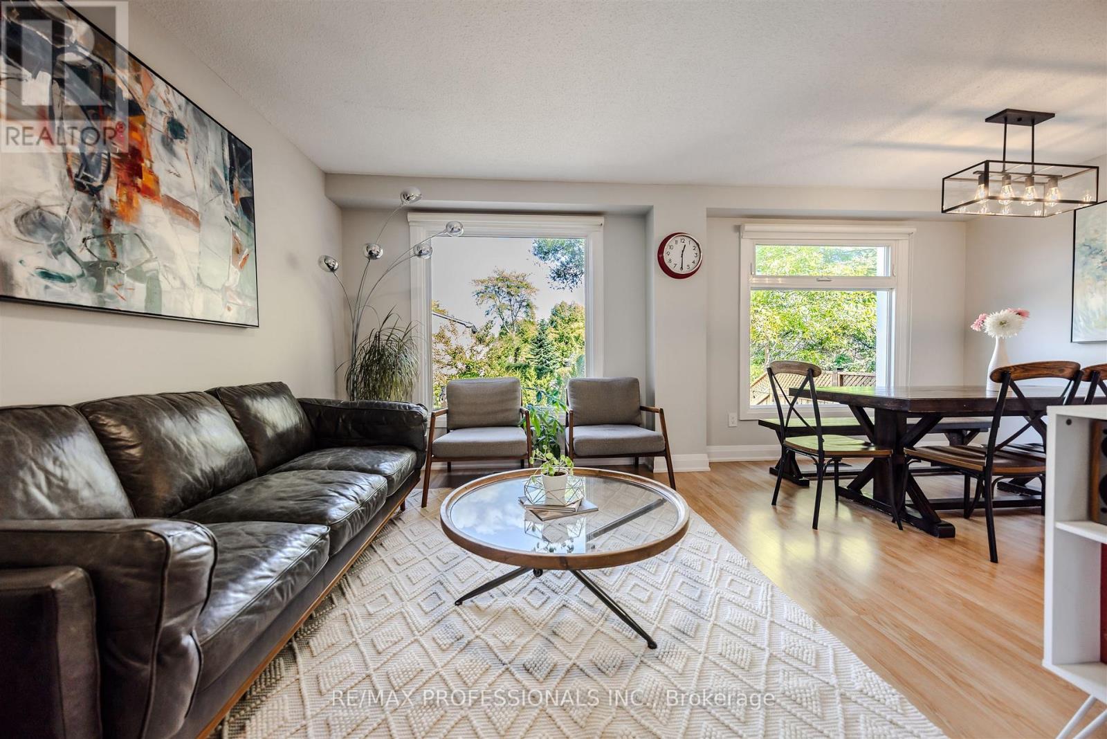 1063 Raintree Lane, Mississauga (Lorne Park), Ontario  L5H 4A1 - Photo 8 - W12461389