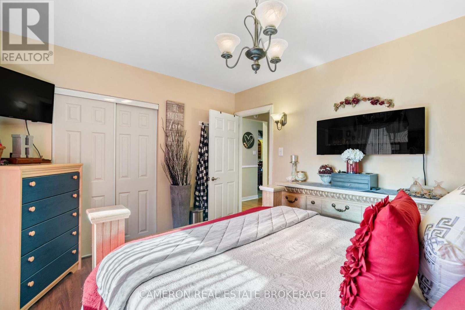1127 Fourth Street E, Cornwall, Ontario  K6H 2K5 - Photo 11 - X12461436