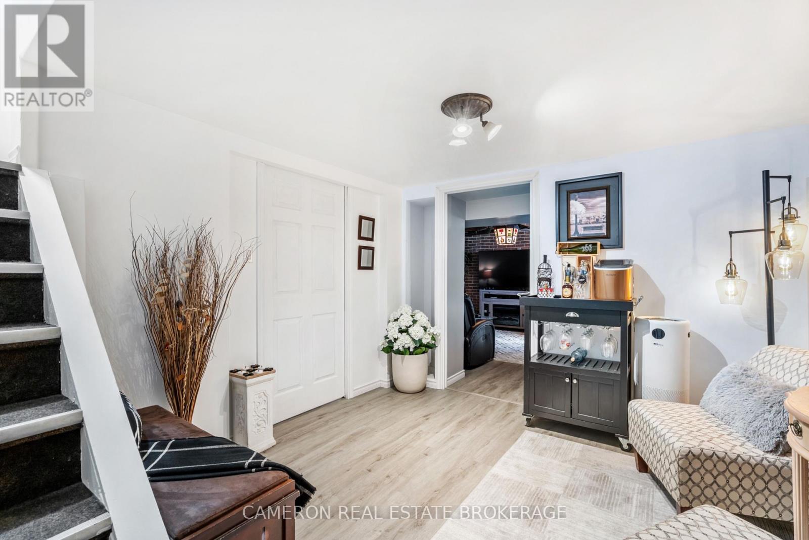 1127 Fourth Street E, Cornwall, Ontario  K6H 2K5 - Photo 18 - X12461436
