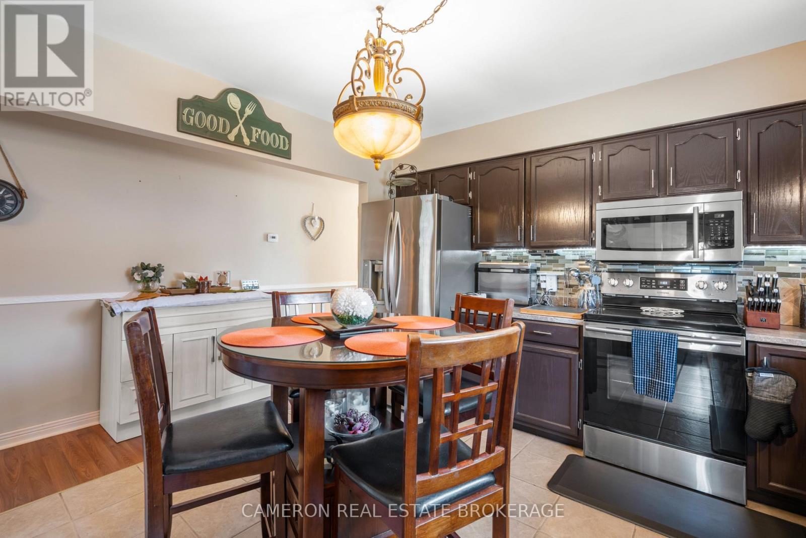 1127 Fourth Street E, Cornwall, Ontario  K6H 2K5 - Photo 8 - X12461436