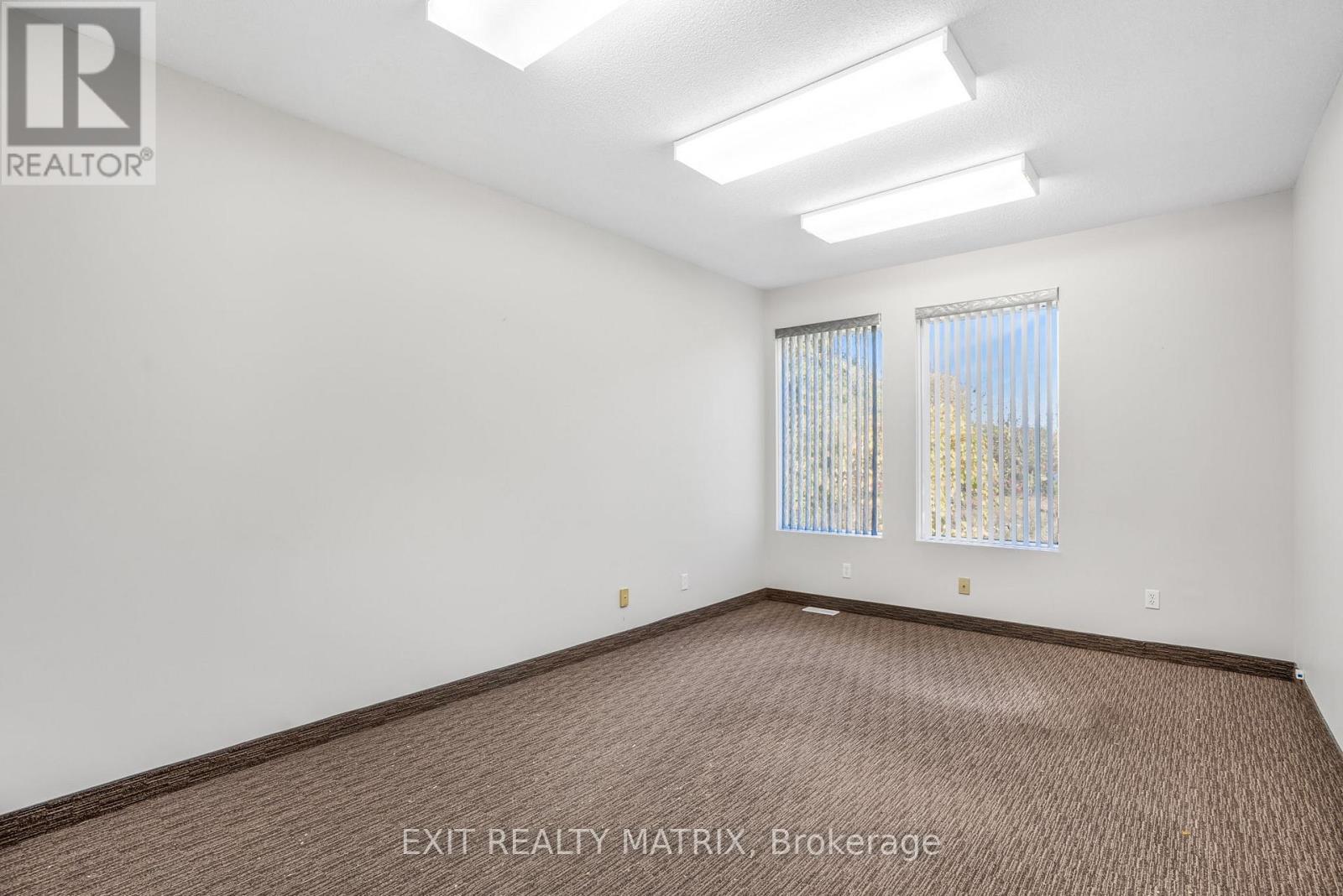 500 - 1 Main Street E, Hawkesbury, Ontario  K6A 1A1 - Photo 14 - X12461461