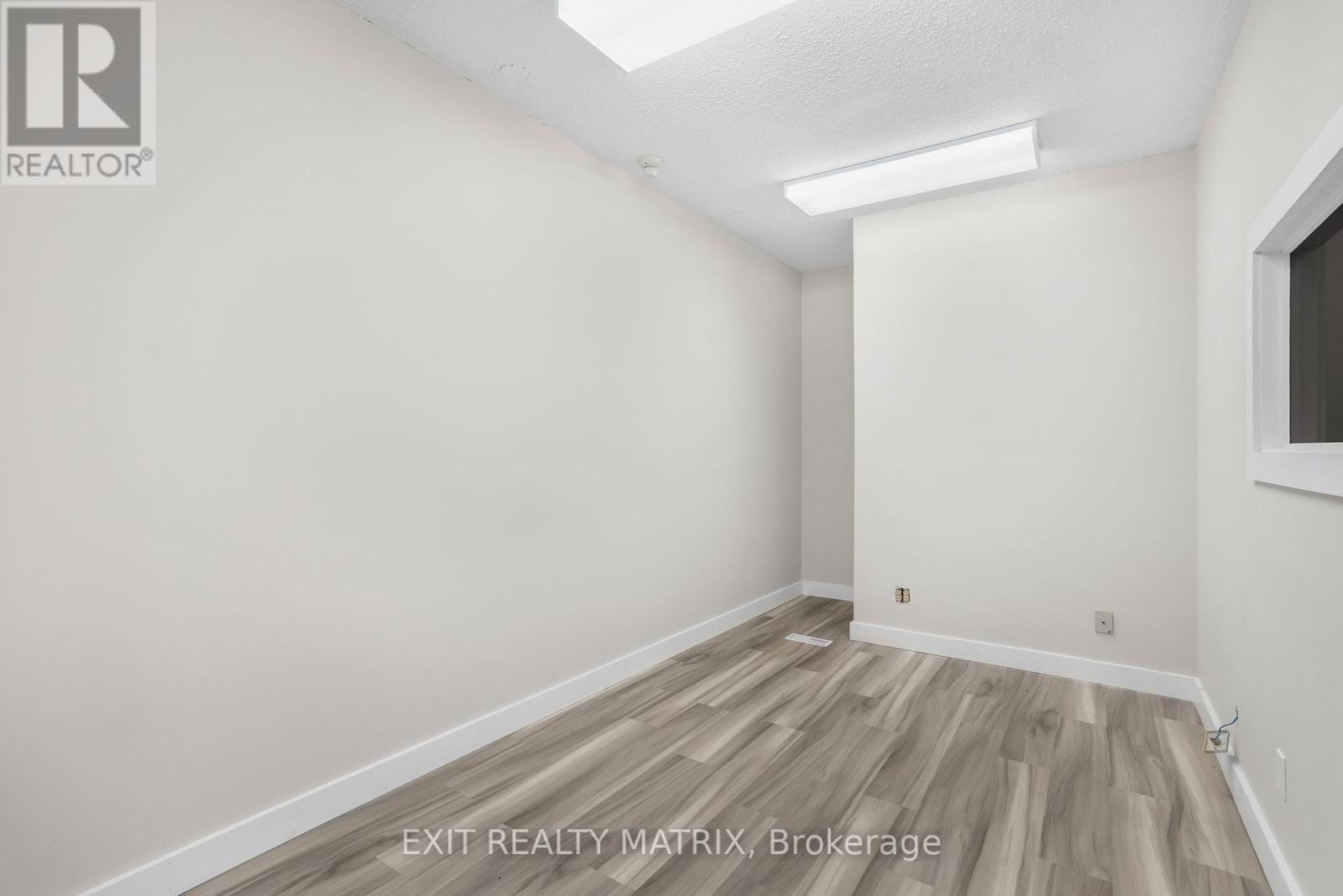 500 - 1 Main Street E, Hawkesbury, Ontario  K6A 1A1 - Photo 18 - X12461461