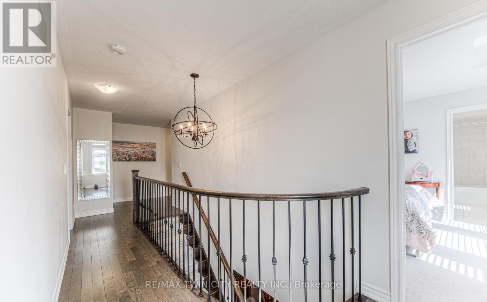 39 Reistwood Drive, Kitchener, Ontario  N2R 0N8 - Photo 16 - X12461288