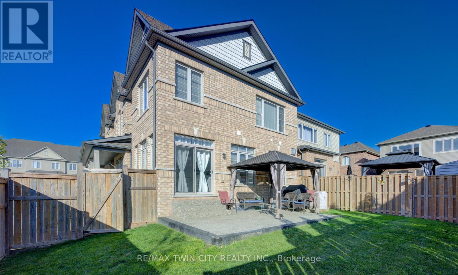 39 Reistwood Drive, Kitchener, Ontario  N2R 0N8 - Photo 30 - X12461288