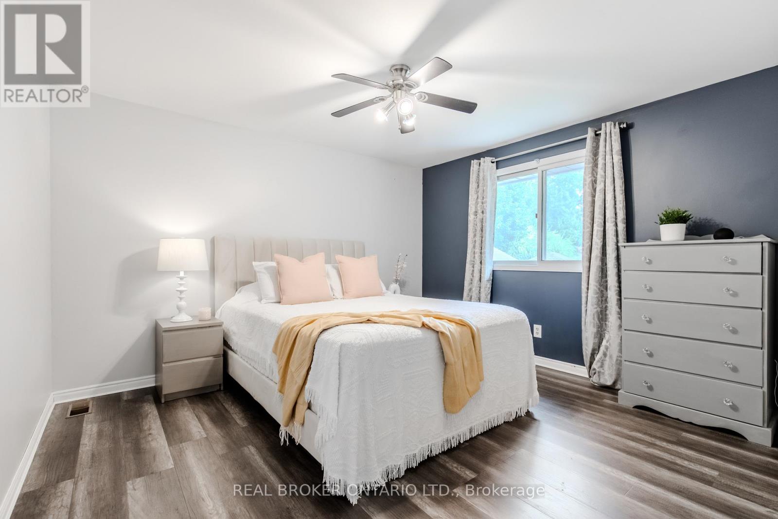 1134 Mohawk Street, Woodstock (Woodstock - North), Ontario  N4T 1A8 - Photo 15 - X12461296