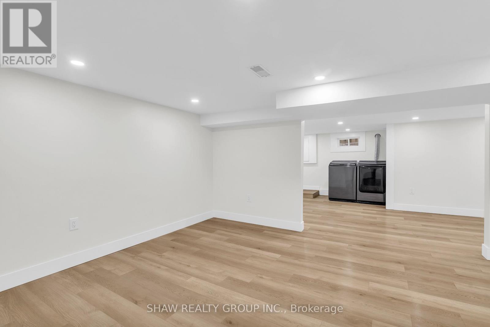 45 Norfolk Avenue, Cambridge, Ontario  N1R 3T7 - Photo 28 - X12461308