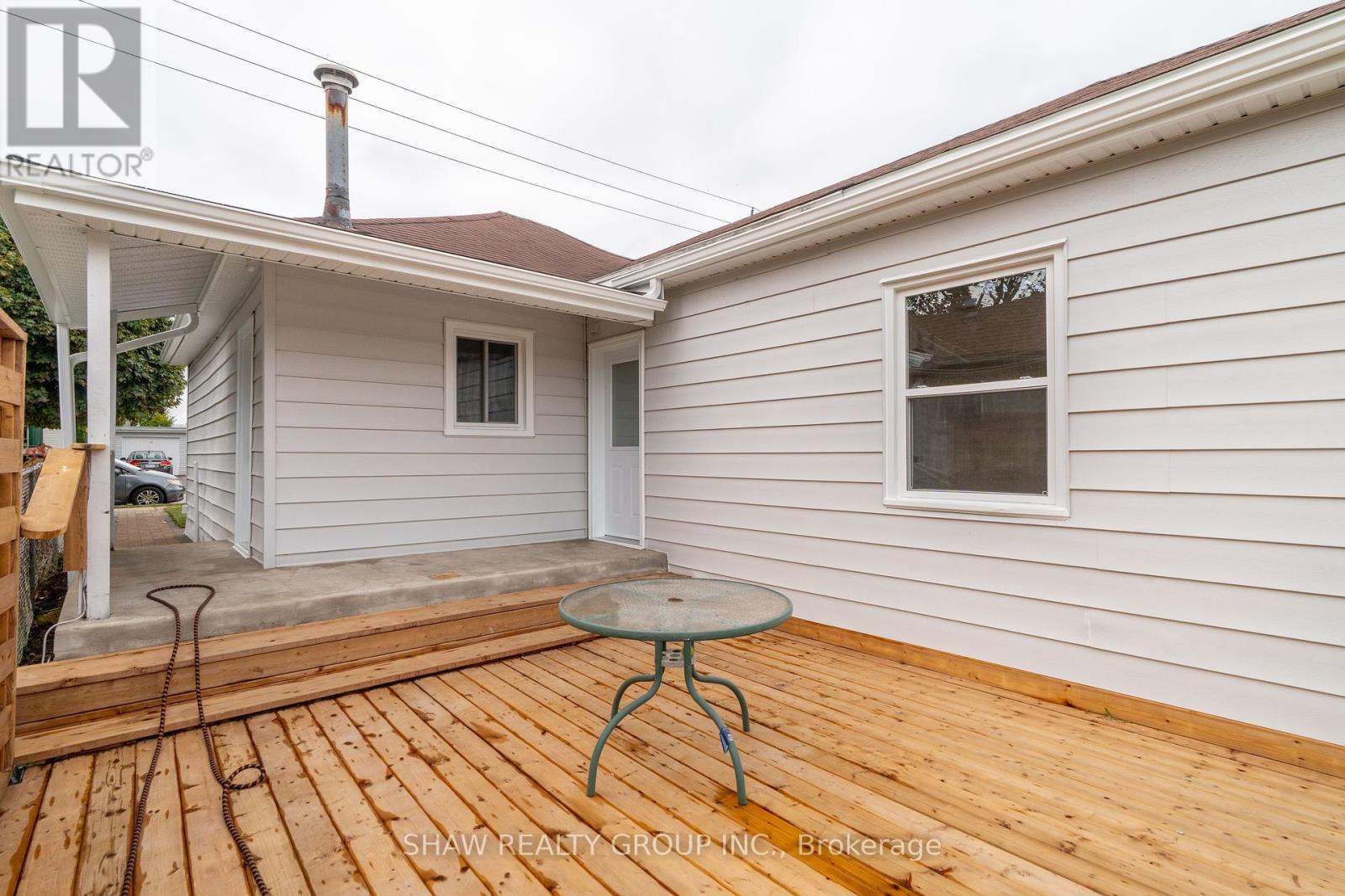 45 Norfolk Avenue, Cambridge, Ontario  N1R 3T7 - Photo 39 - X12461308