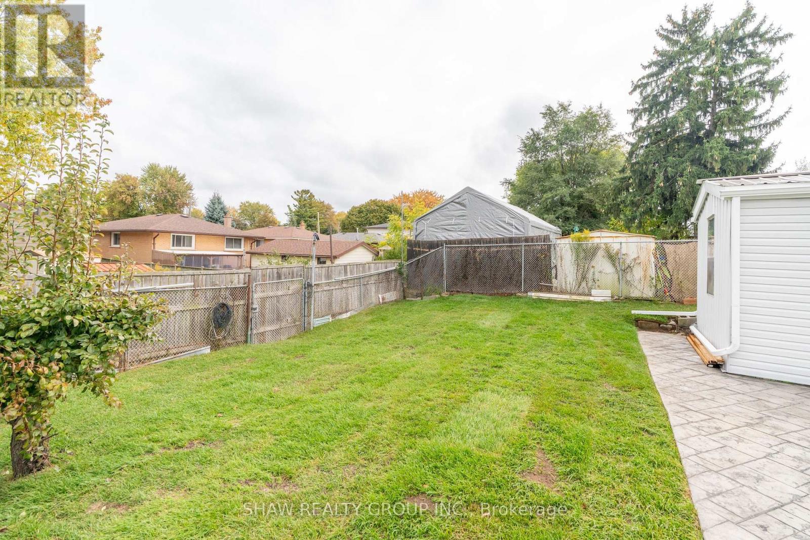 45 Norfolk Avenue, Cambridge, Ontario  N1R 3T7 - Photo 46 - X12461308