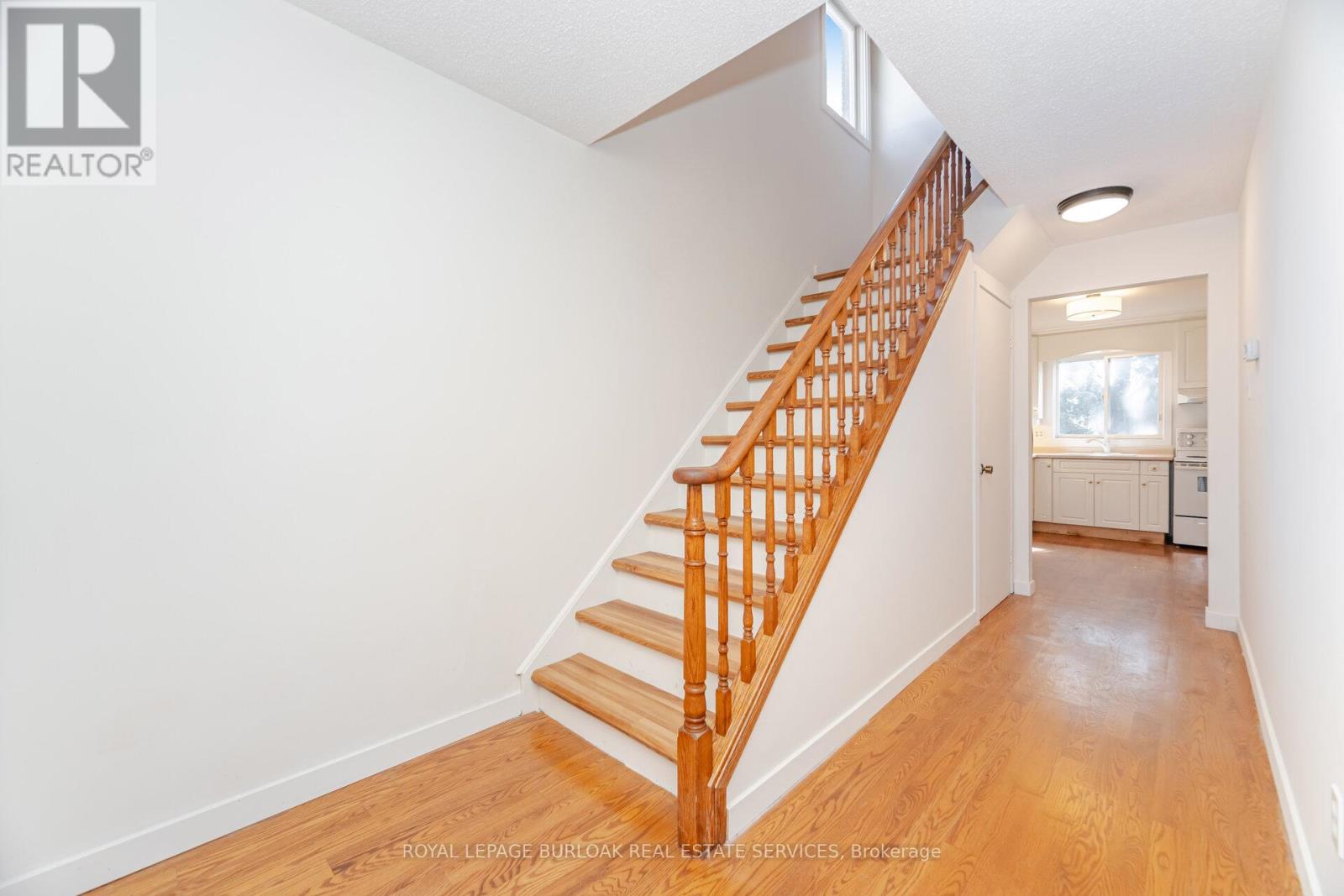 21 Horning Drive, Hamilton, Ontario  L9C 6L2 - Photo 21 - X12461321
