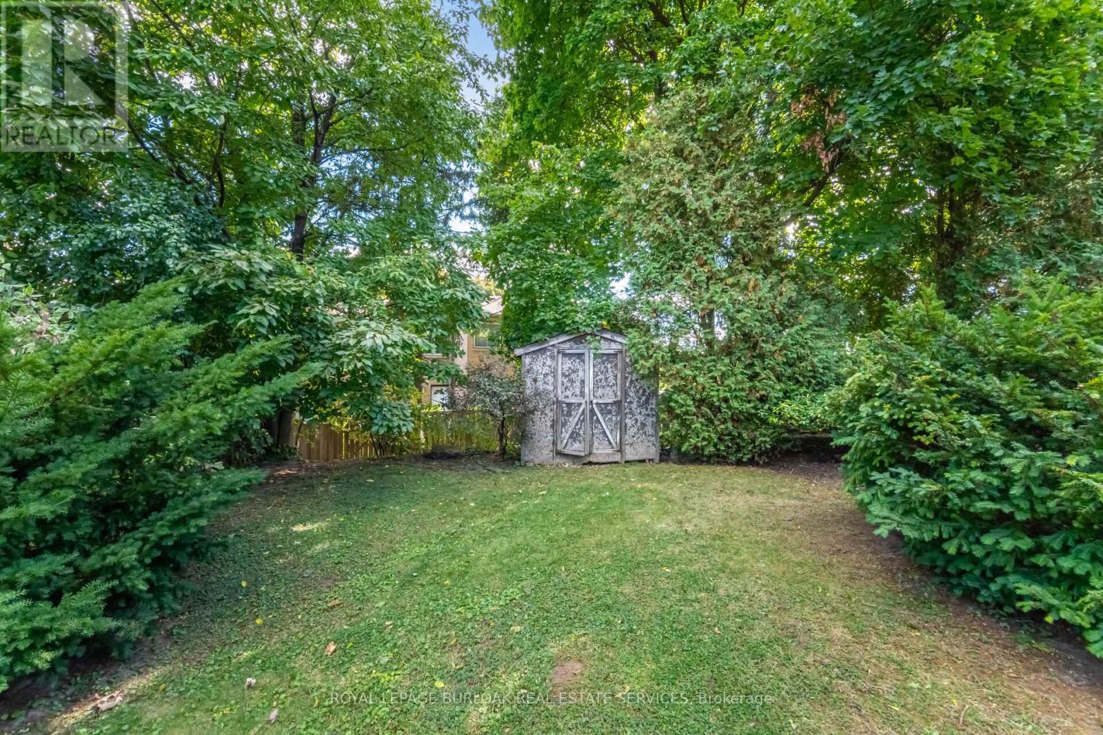 21 Horning Drive, Hamilton, Ontario  L9C 6L2 - Photo 41 - X12461321