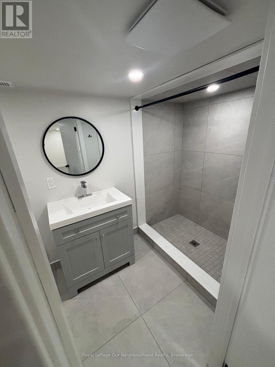 Basement - 18 Cherry Street, St. Catharines, Ontario  L2R 5M4 - Photo 10 - X12461325