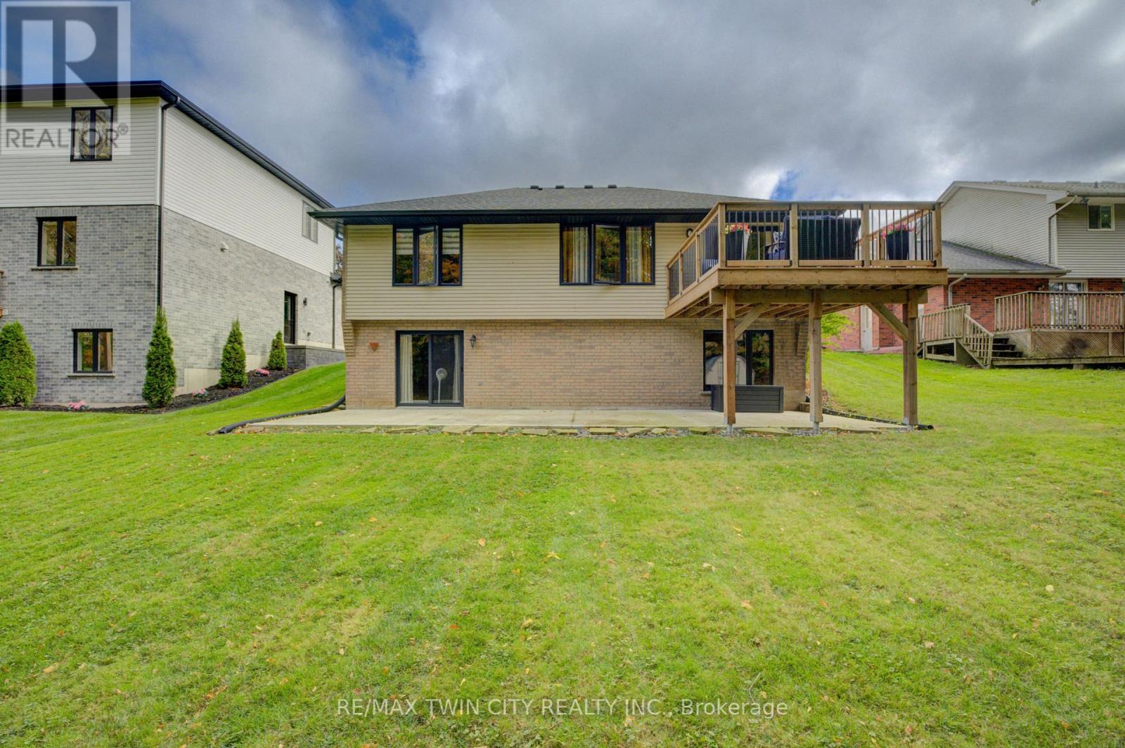 51 Spring Street, Norwich (Norwich Town), Ontario  N0J 1P0 - Photo 26 - X12461331