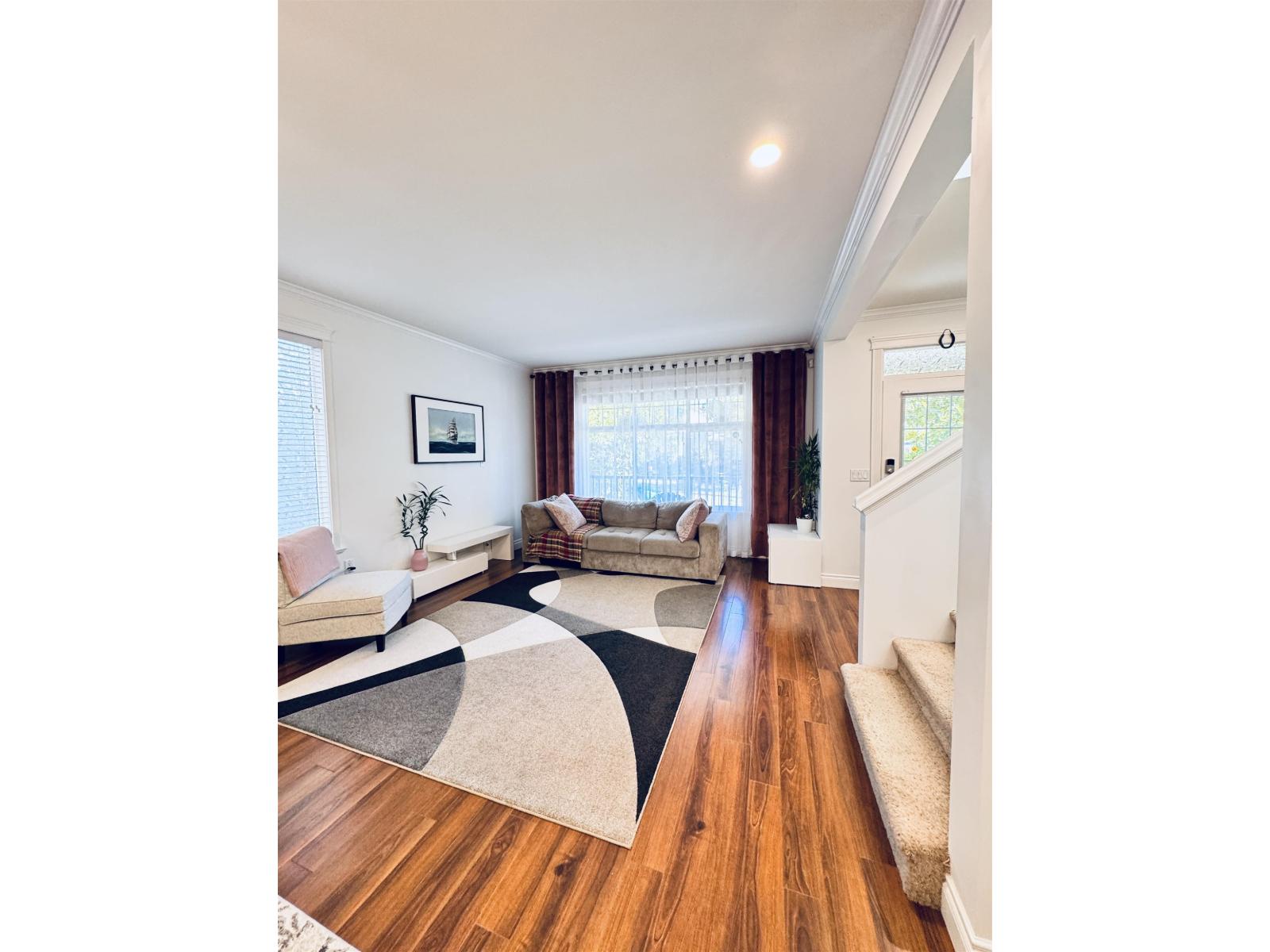 6631 192a Street, Surrey, British Columbia  V4N 0B9 - Photo 2 - R3057812