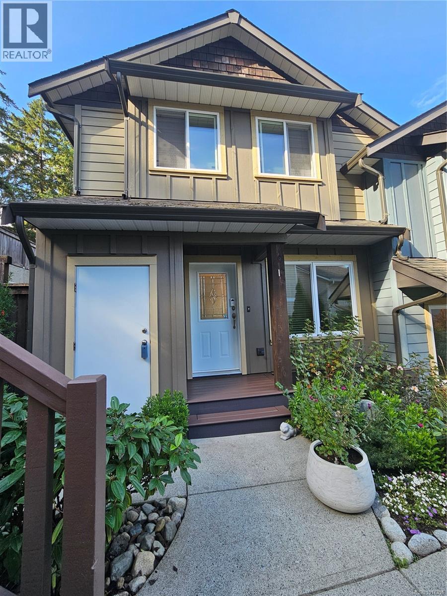 1 1141 2nd Ave, Ladysmith, British Columbia
