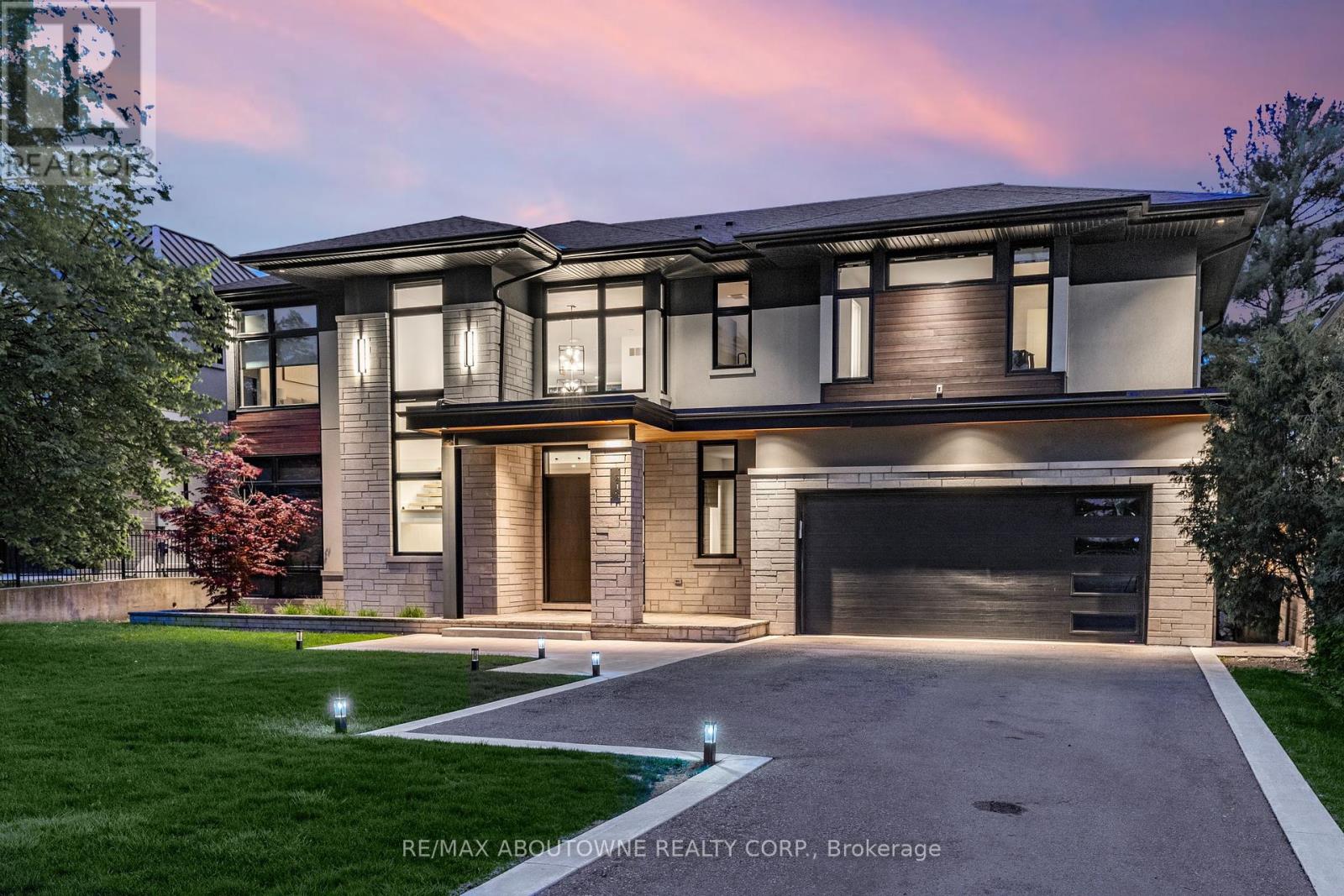 215 Morden Road, Oakville, Ontario  L6K 2S2 - Photo 1 - W12415468
