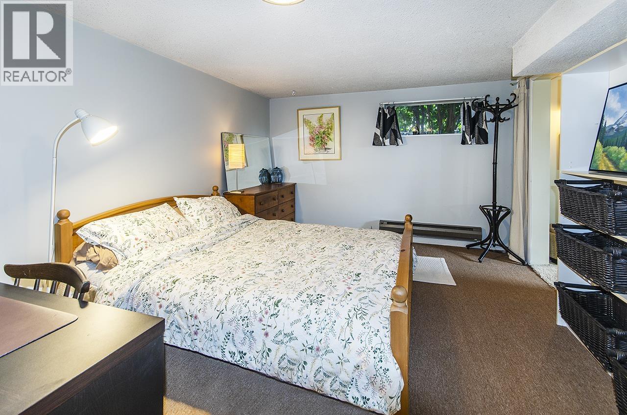 903 E Keith Road, North Vancouver, British Columbia  V7L 1X1 - Photo 25 - R3048174