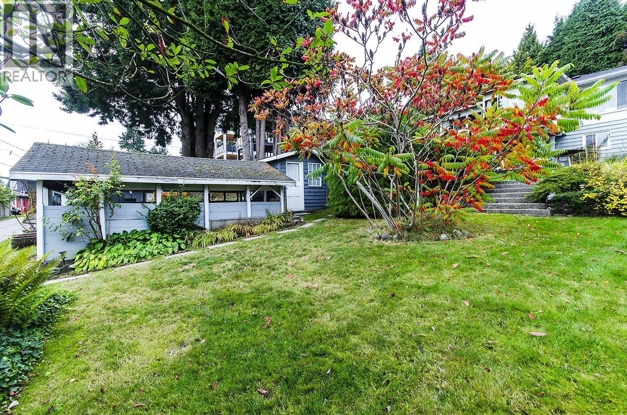 903 E Keith Road, North Vancouver, British Columbia  V7L 1X1 - Photo 33 - R3048174
