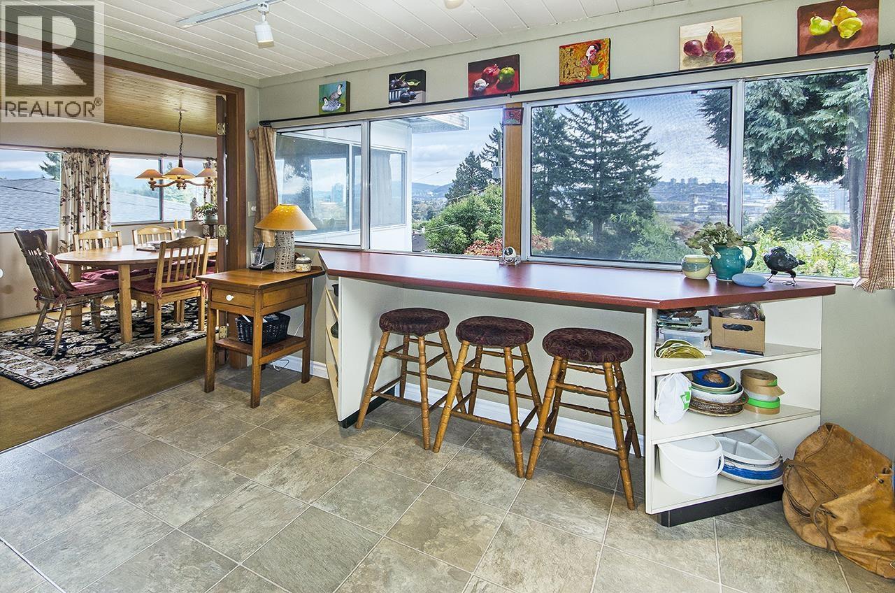 903 E Keith Road, North Vancouver, British Columbia  V7L 1X1 - Photo 16 - R3048174