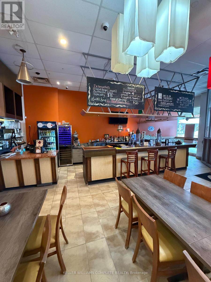 1508 Upper James Street, Hamilton, Ontario  L9B 1K3 - Photo 11 - X12442382