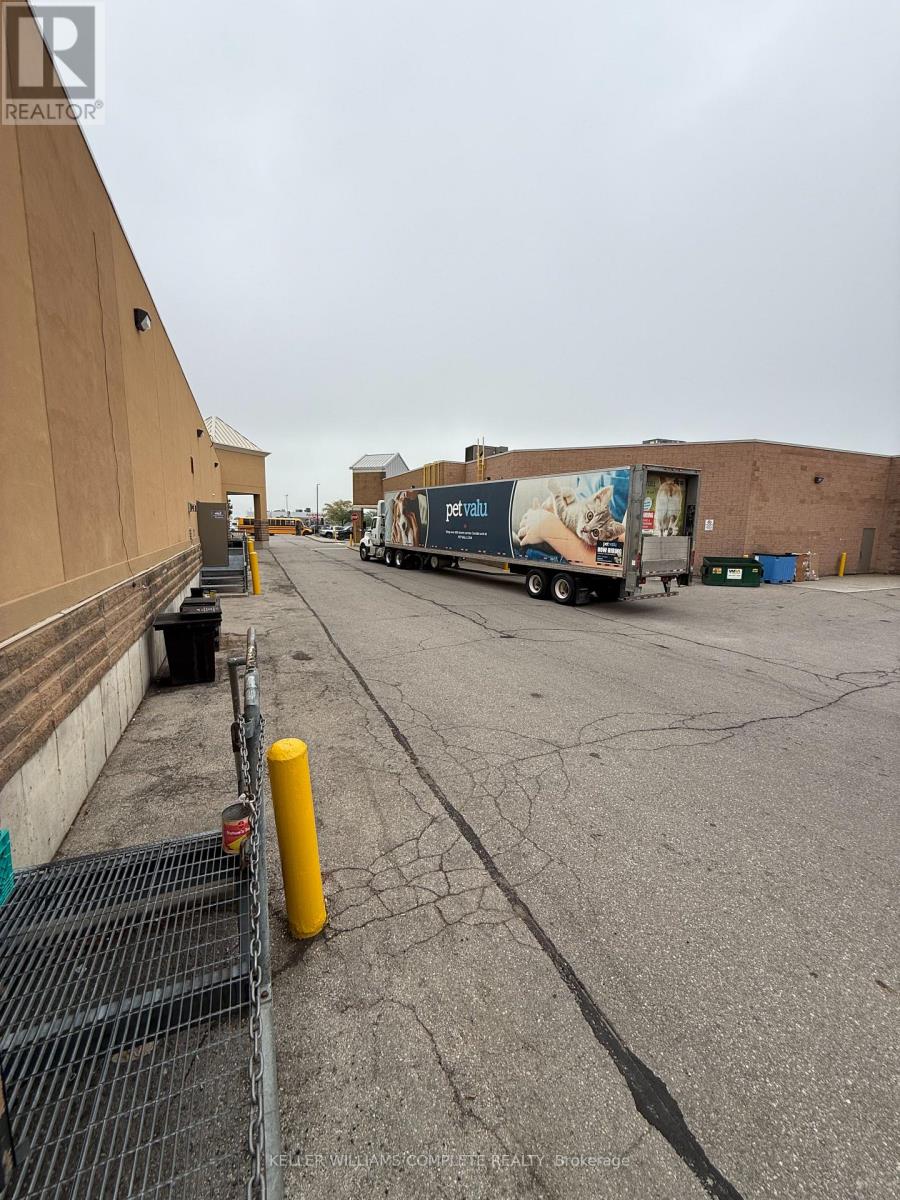 1508 Upper James Street, Hamilton, Ontario  L9B 1K3 - Photo 46 - X12442382